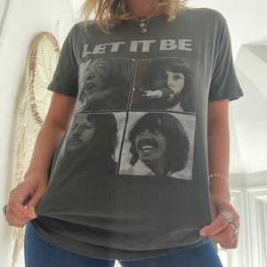 Vintage Beatles graphic tee